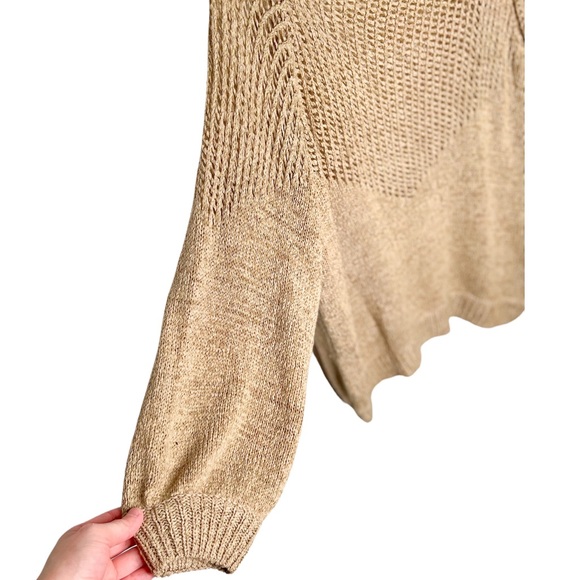 Toni Vintage Beige Crochet Knot Off The Shoulder Sweater Size Small - Picture 4 of 5